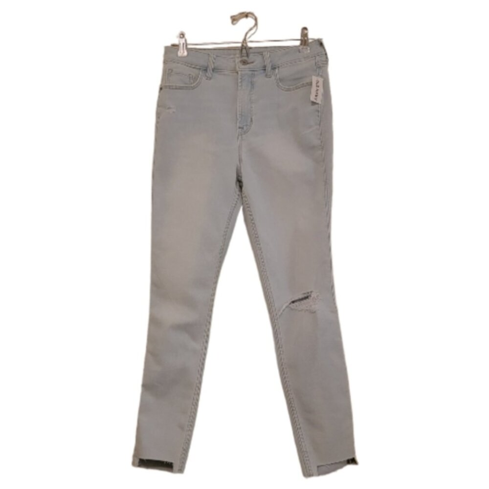 Light Blue Old Navy Women's High Waisted Stretch Super Skinny Ripped Jeana